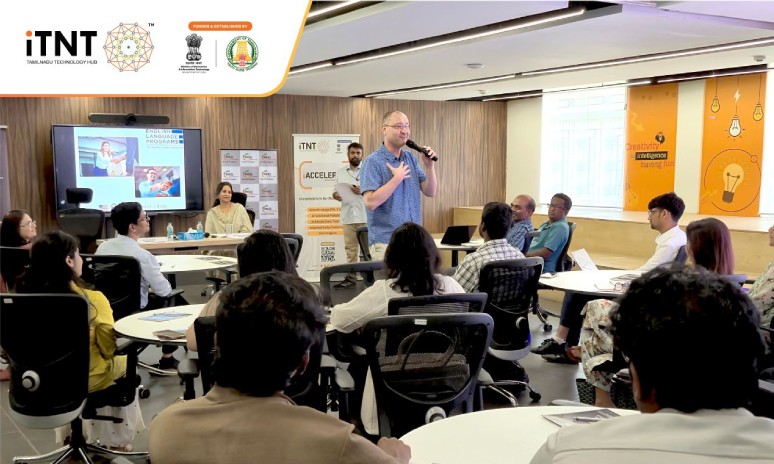 Strengthening Startup Narratives Through Pitching and Business Communication Mastery